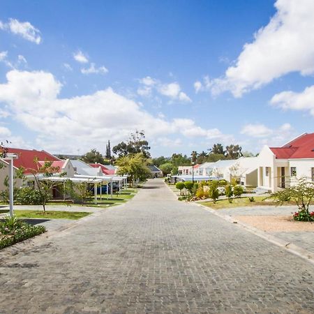 El Dorado 65 Luxury Self Catering Oudtshoorn Exterior foto