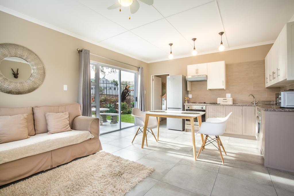El Dorado 65 Luxury Self Catering Oudtshoorn Exterior foto